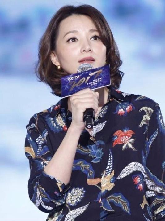 人民币无三元还耐洗？董卿揭秘新疆长绒棉等原料的玄机