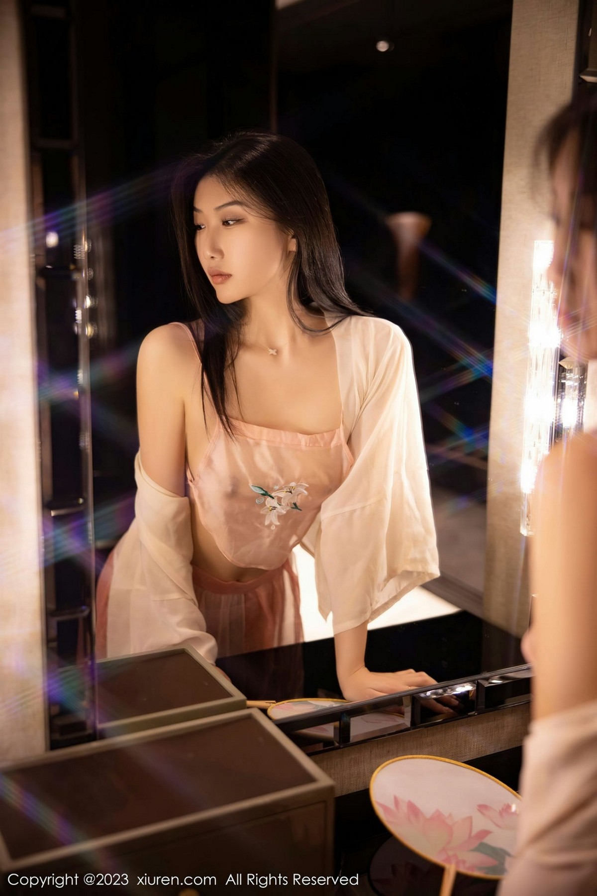 图片[2]-【XiuRen秀人網】2023.03.07 Vol.6369 李佳芮Cherie【91P】-六色网