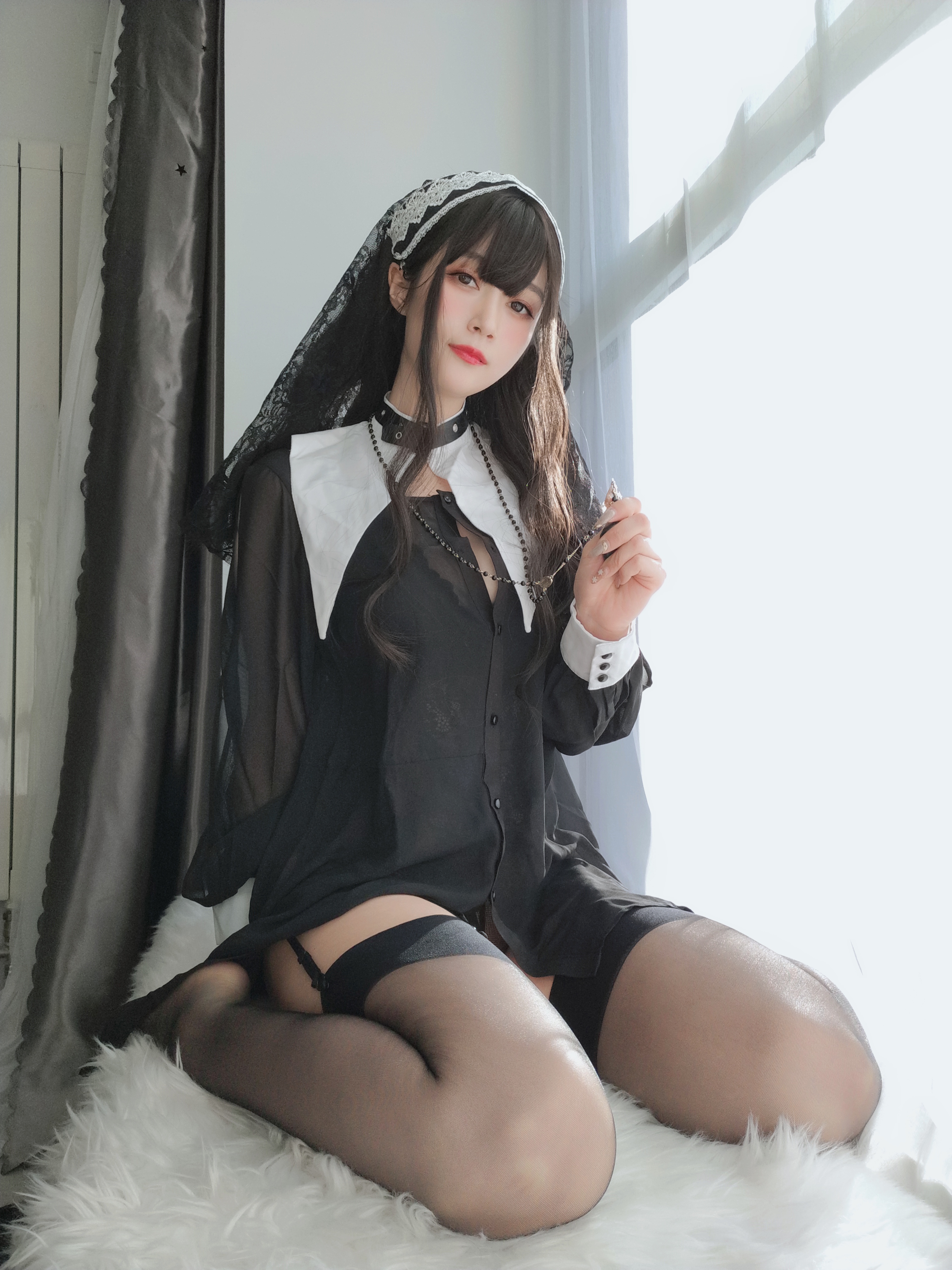 图片[33]-Coser小姐姐白银 NO.044 – 蕾丝修女[86P+7V838M]-六色网
