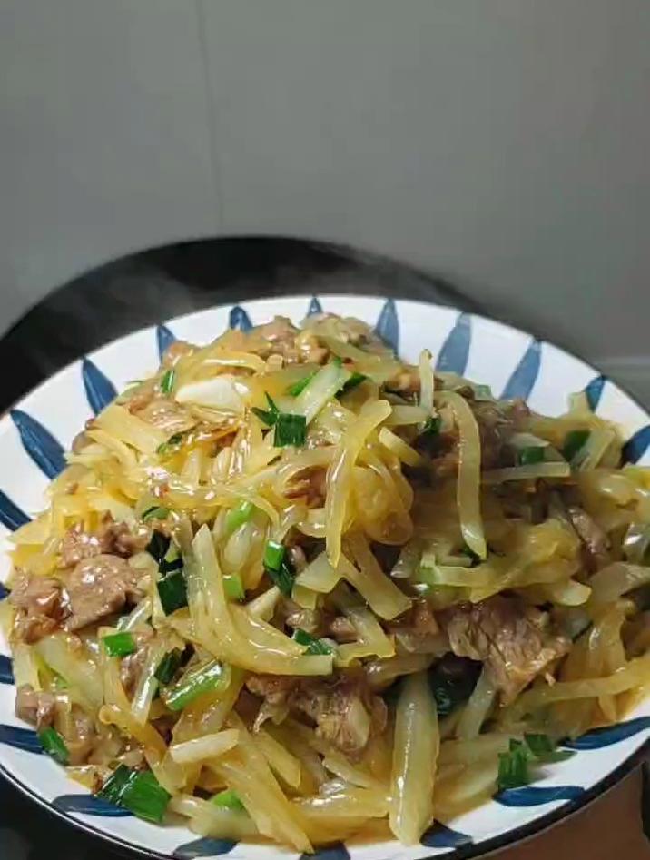 牛肉炒白萝卜怎么炒才好吃,一招教会你