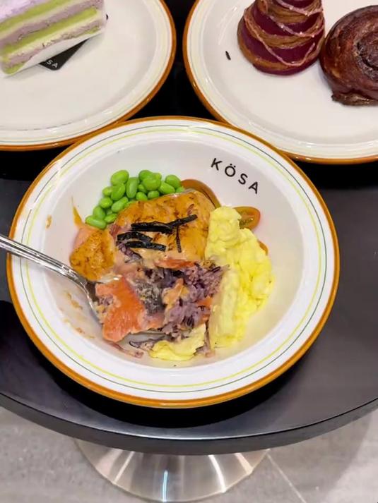 对面新开的漂亮都去吃芋泥蛋糕