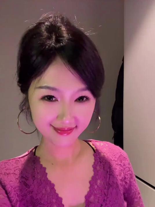 大哥怕是忘了小妹的语音包,有兴趣上个高速嘛?我说的是地图导航