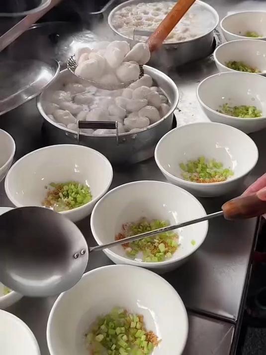 这个馄饨看起来就好吃