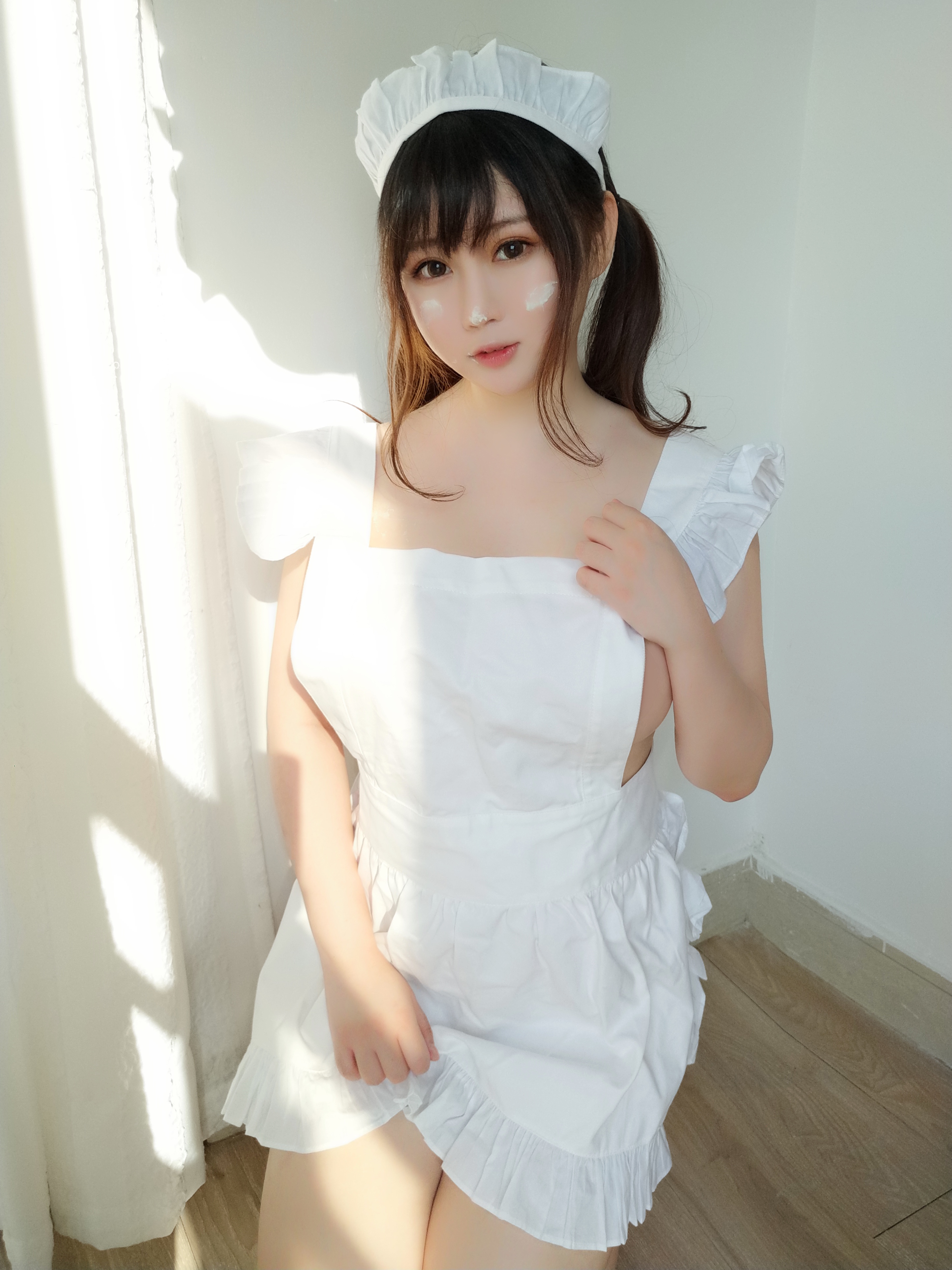 图片[30]-是依酱吖 NO.006 – 小厨娘 [40P88M]-六色网