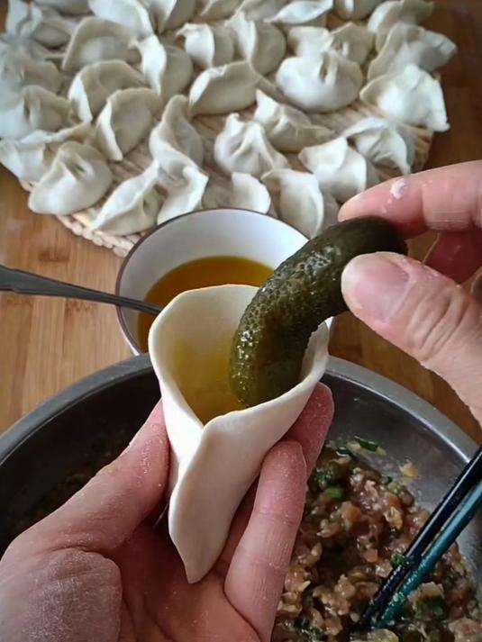 一看就很的花样包子做法