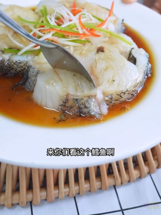 咱们鳕鱼都是厚切的只有一根主刺没有小刺的哦