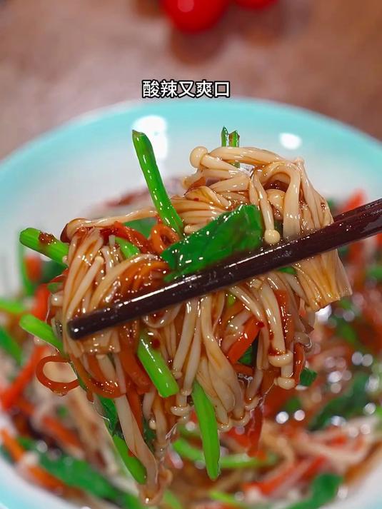 简单好吃的凉拌水煮菜,酸辣开胃