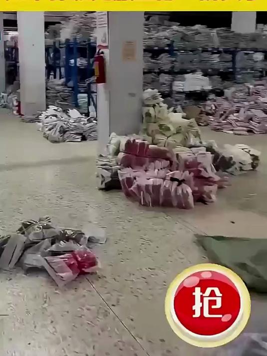 反季囤货指南!派克服价格腰斩,现在买省一半