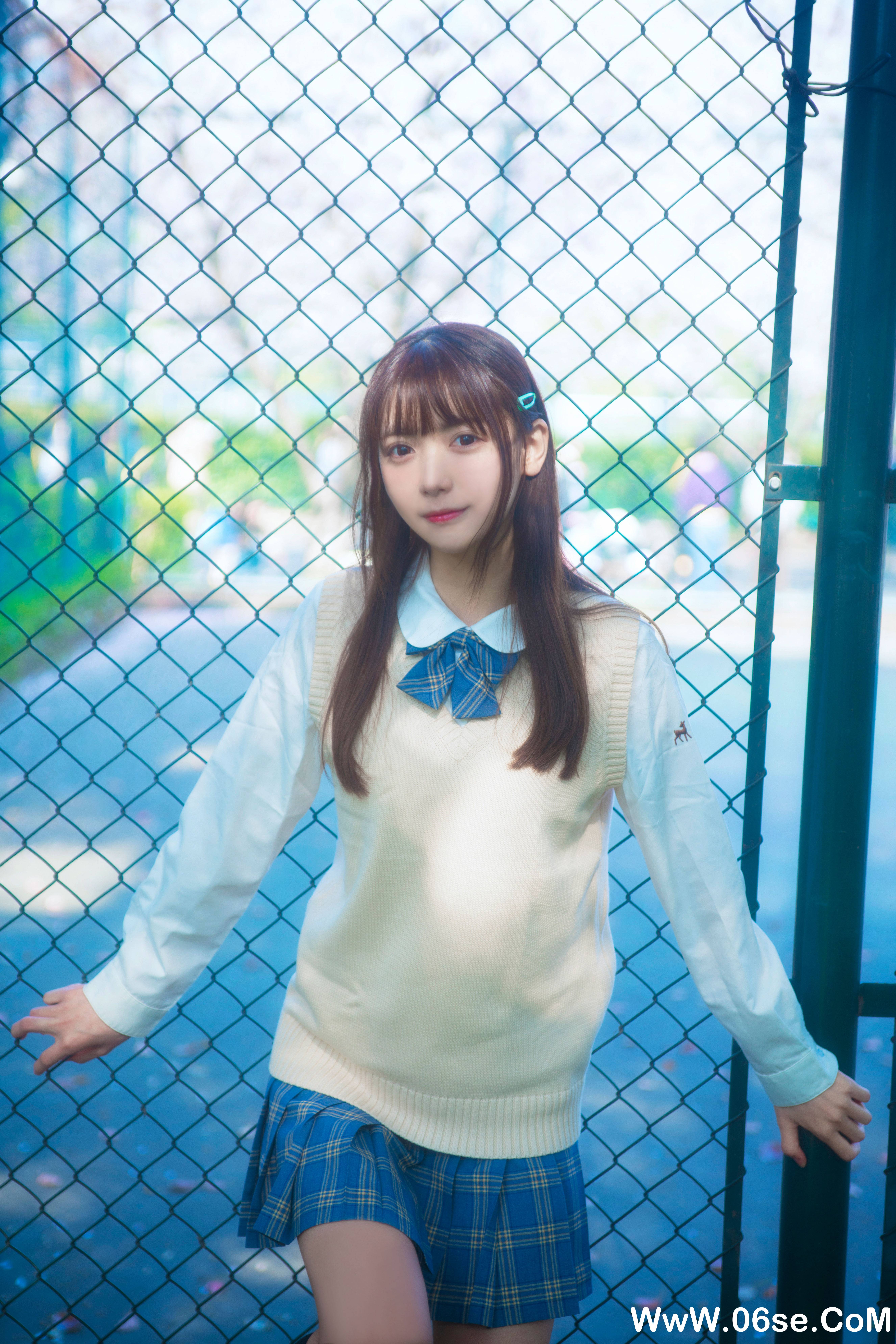 图片[3]-陆卿卿kyokyo NO.001 — 樱花与JK[9P41M]-六色网