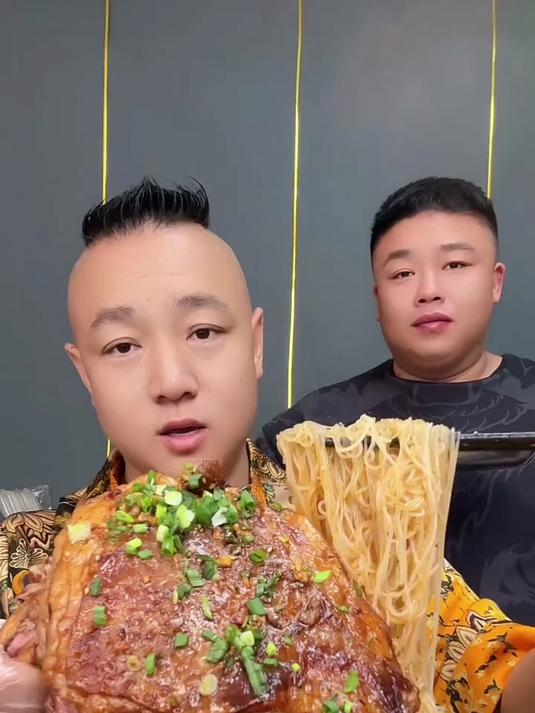 羊排版蒜蓉粉丝蒸扇贝