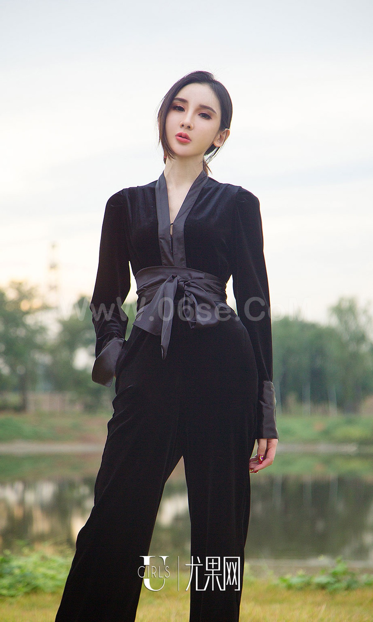 图片[11]-[Ugirls爱尤物] No.1238 A Yi Nu Er Wa Ya (阿依努尔瓦娅)-六色网