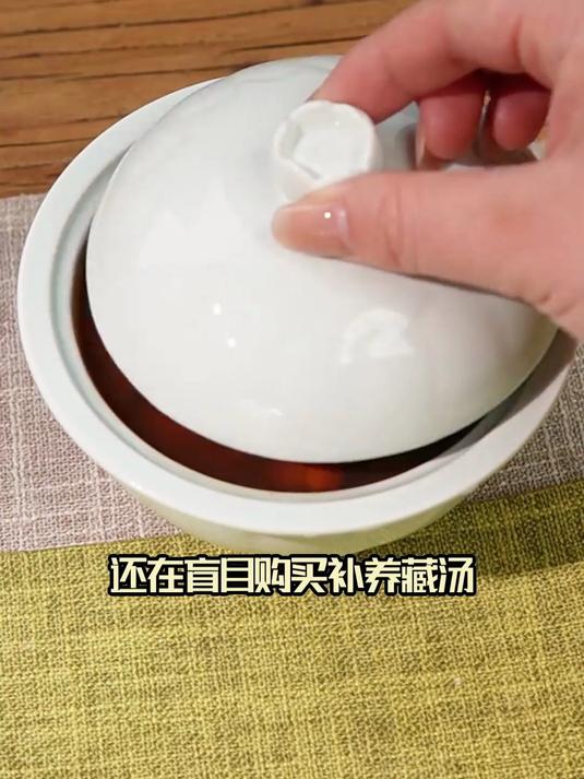 容跃花生猪蹄汤:焕发生容光彩,暗沉发黄全提亮