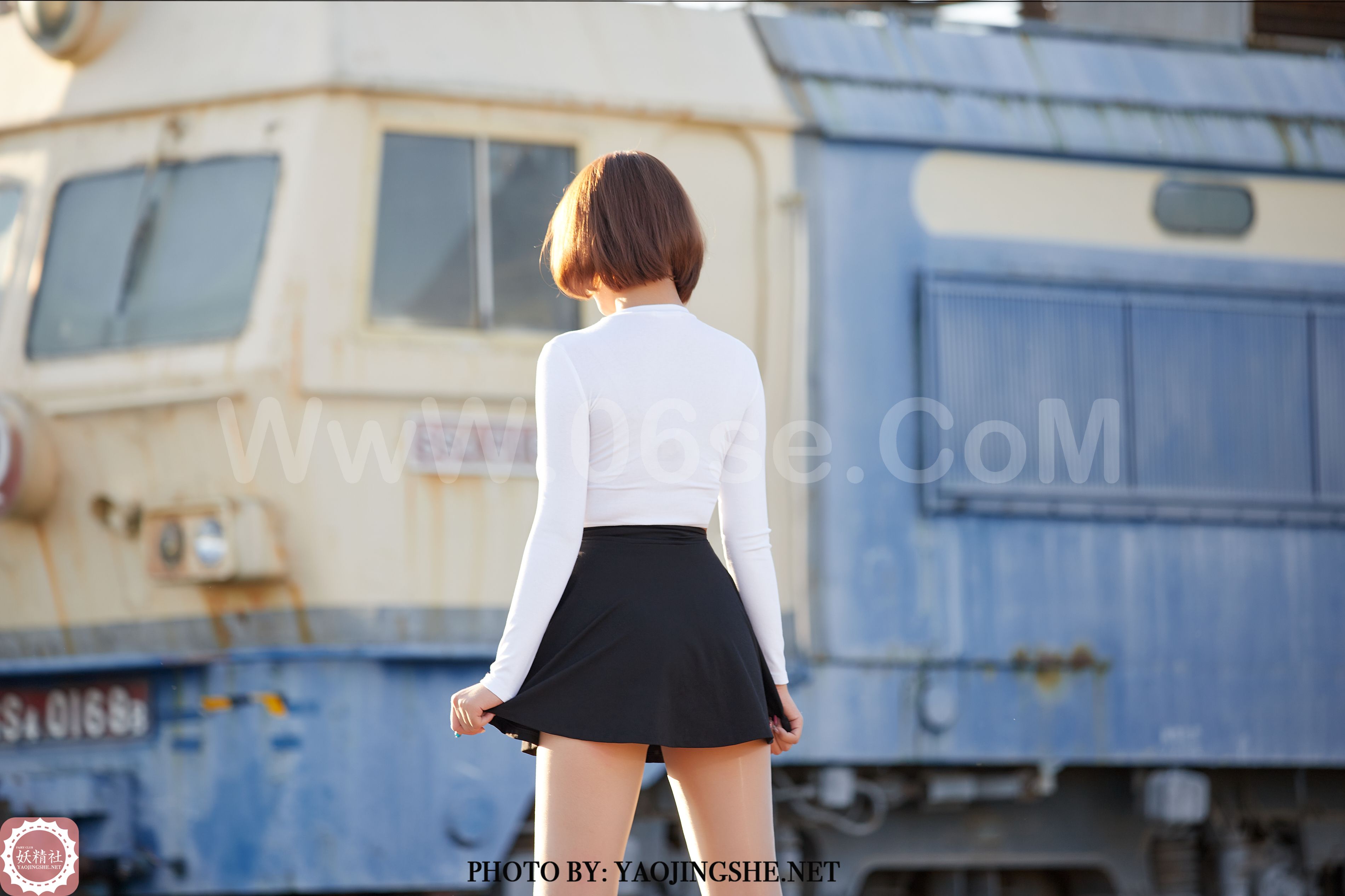 图片[37]-[YaoJingShe 妖精社] T2042《唐飞飞-逆光车站》[75P-416MB]-六色网
