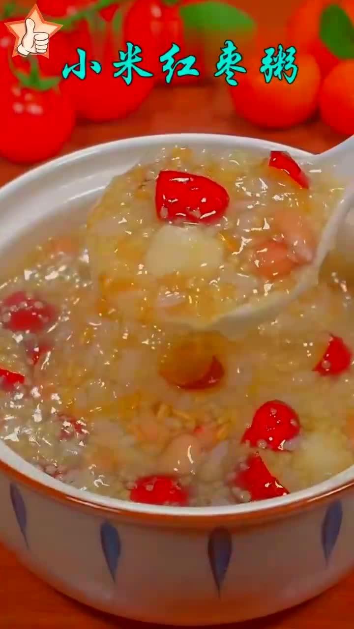夏天天气热,要多喝粗粮粥