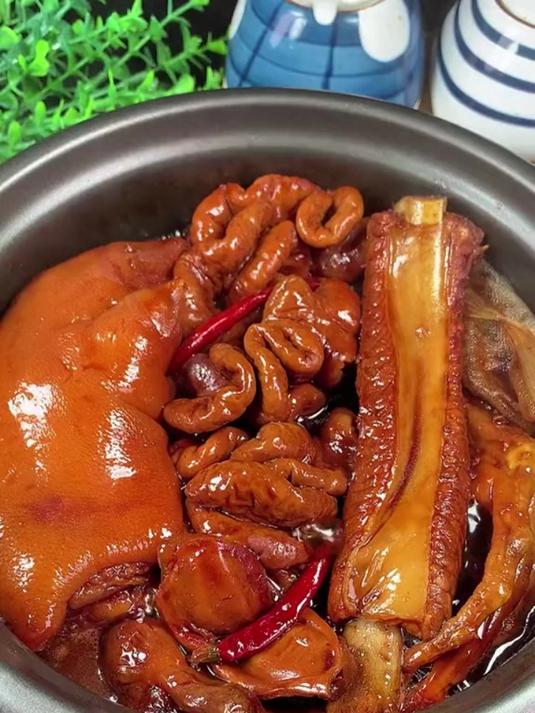 告别复杂配方!卤肉包一键搞定酱香浓郁卤味,轻松入味