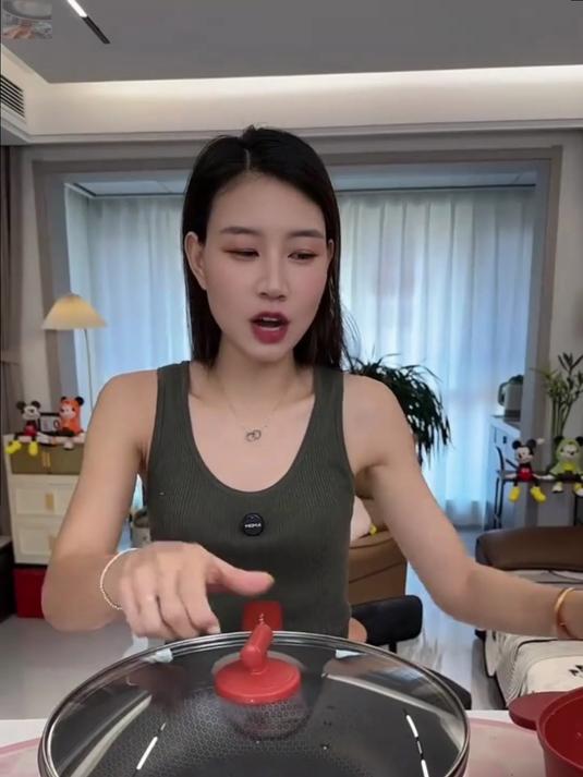#回家过年倒计时#家用电炒锅插电就能用，无需燃气灶，租房和小户型厨房使用都很方便
