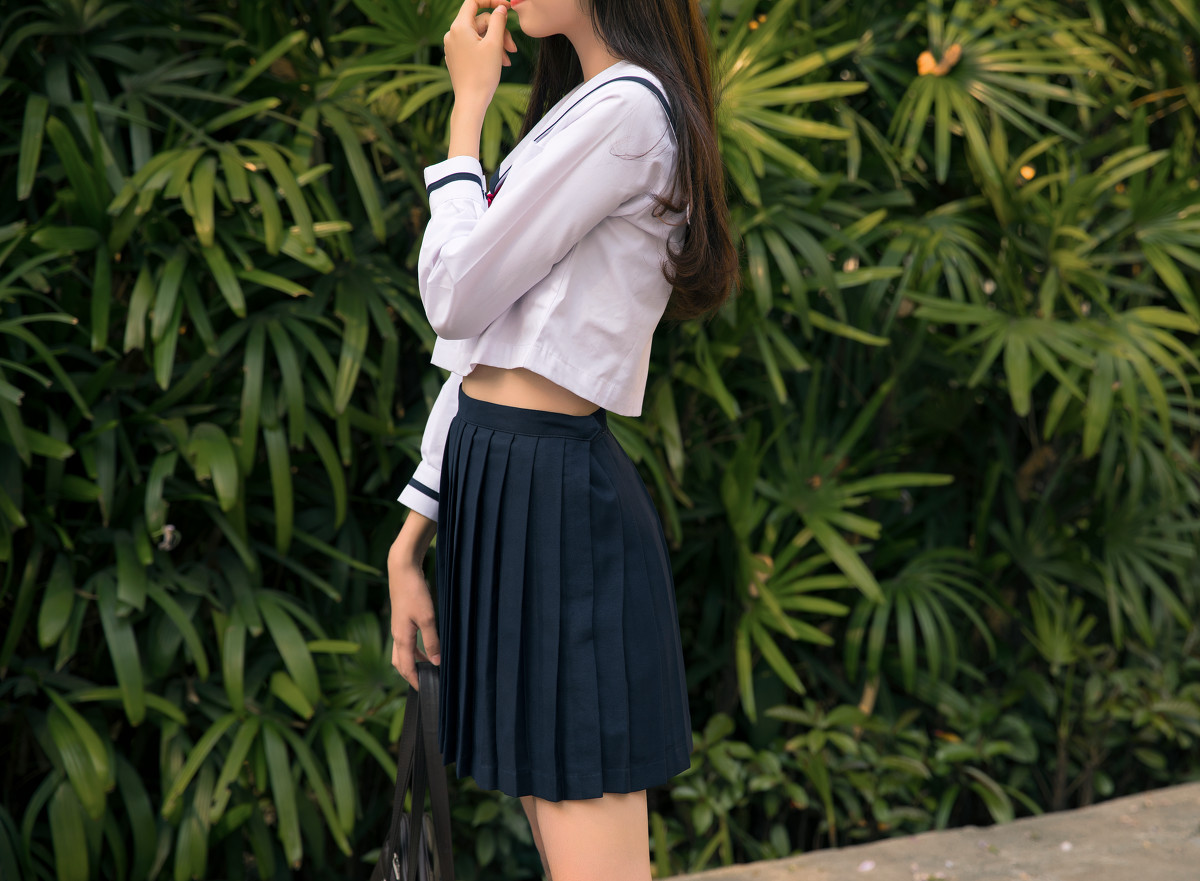做一个温暖的女子-六色网