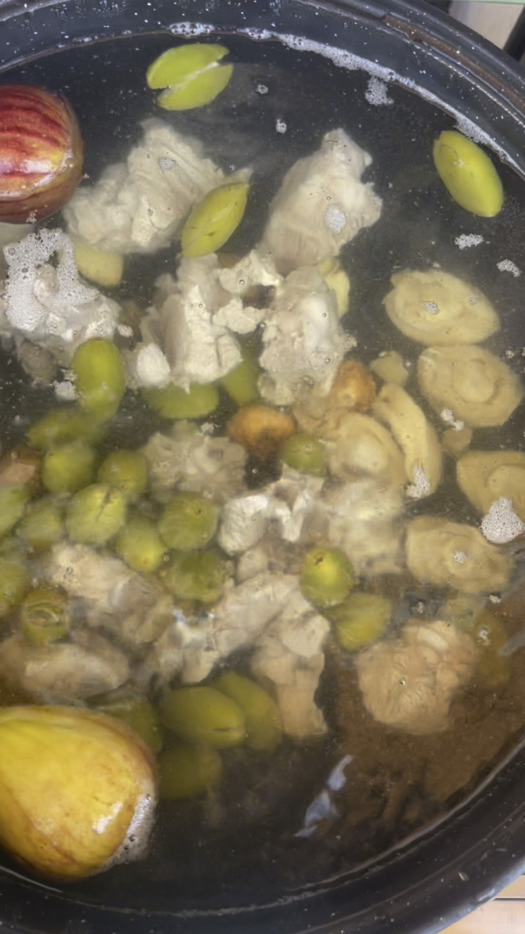 新鲜无花果橄榄汤