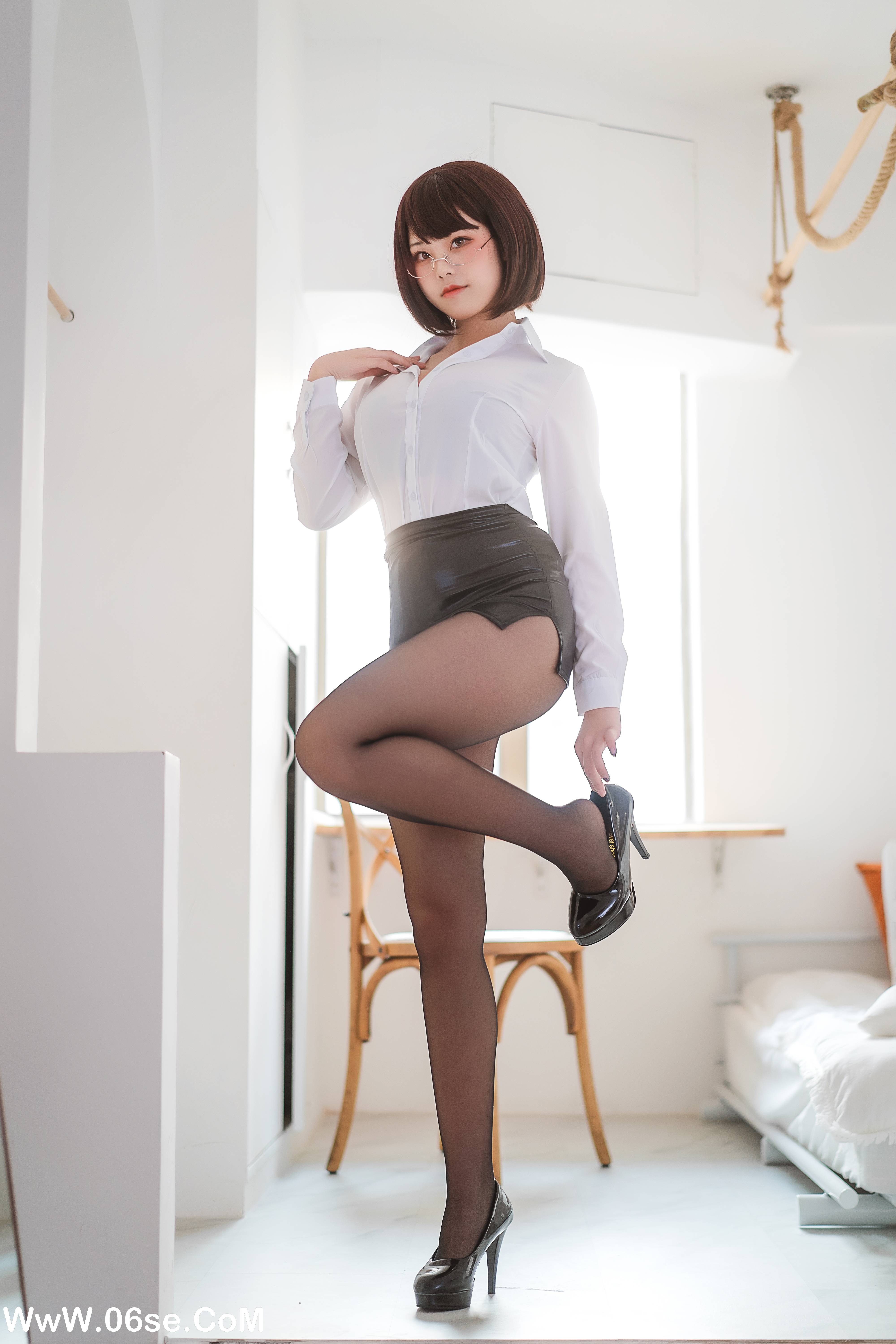 图片[31]-蜜汁猫裘 NO.057 – 醉OL [52P698M]-六色网
