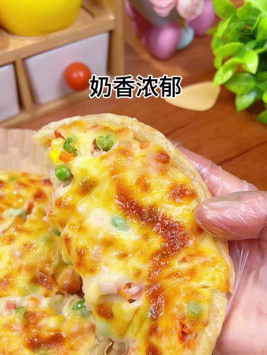 手抓饼披萨,软糯香甜还能拉丝