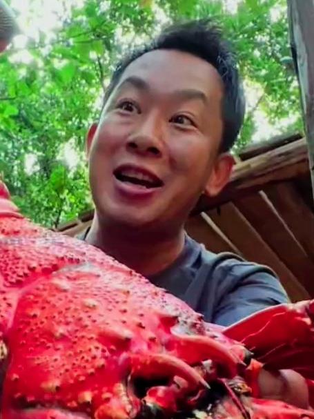 龙虾岛生存,炭烤大龙虾,搭建庇护所