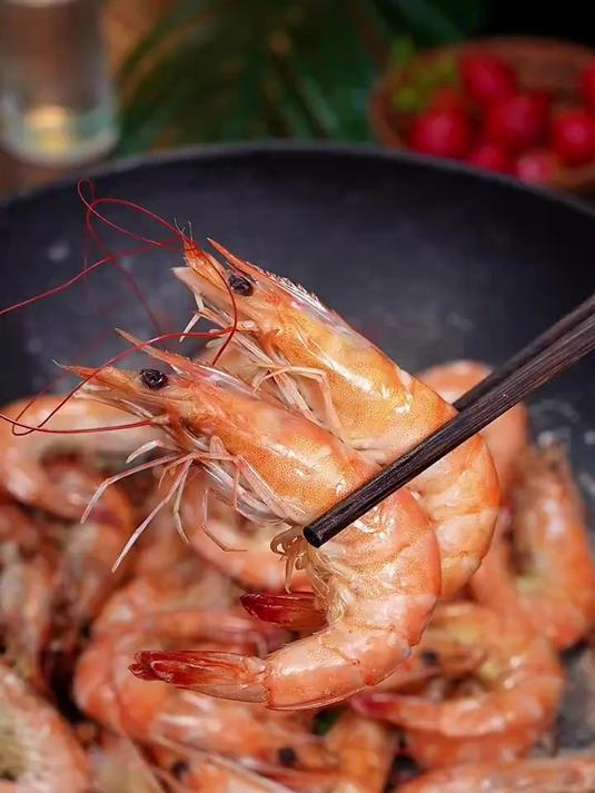 盐焗虾原汁原味真好吃