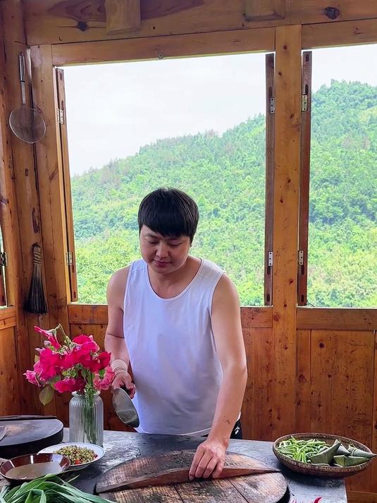 #农家柴火烟熏腊肉##农村美食##腊肉小王子#