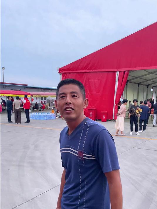 今天带大家看看 俺们北方结婚大席的菜有多香