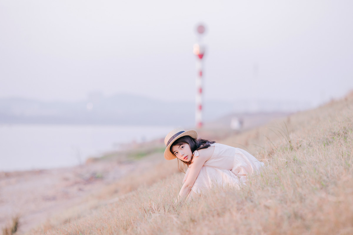 图片[5]-湖边的少女-六色网