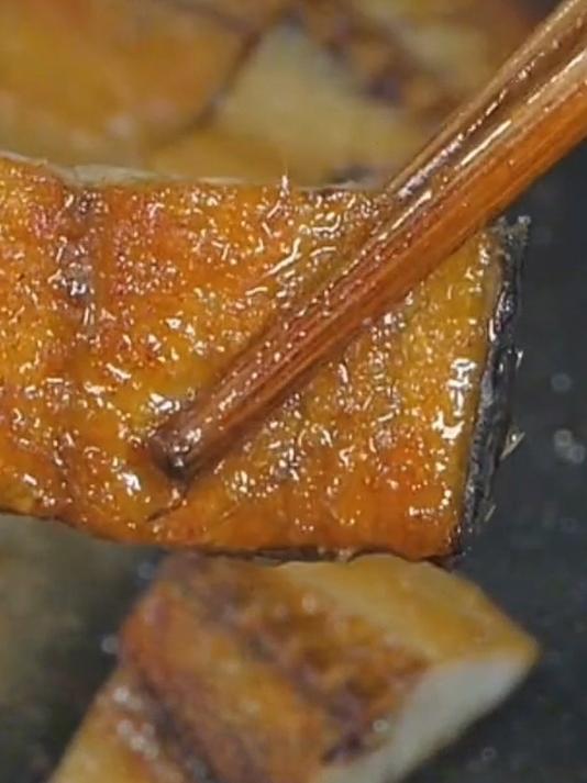 鲅鱼干肉质紧实红烧油炸可香咯 这么做隔壁小孩都能馋哭了#大海的馈赠##海鲜干货##海产品#