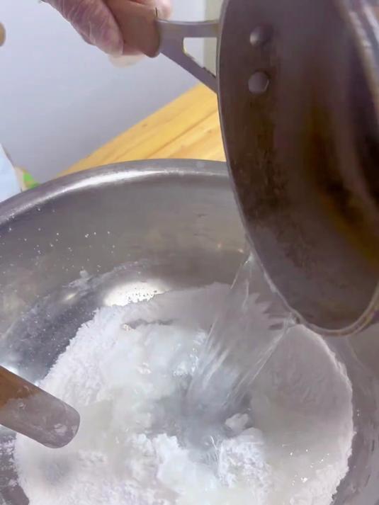 虾饺皮制作