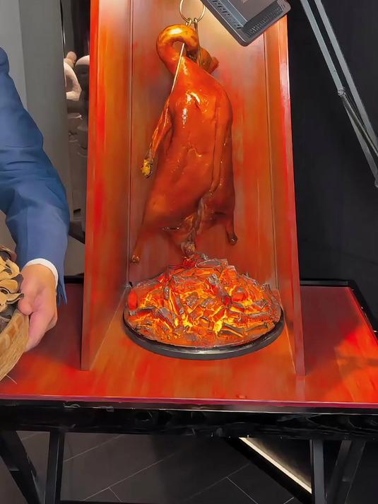 一只烧鹅2000块,杭州的物价可一点不输上海