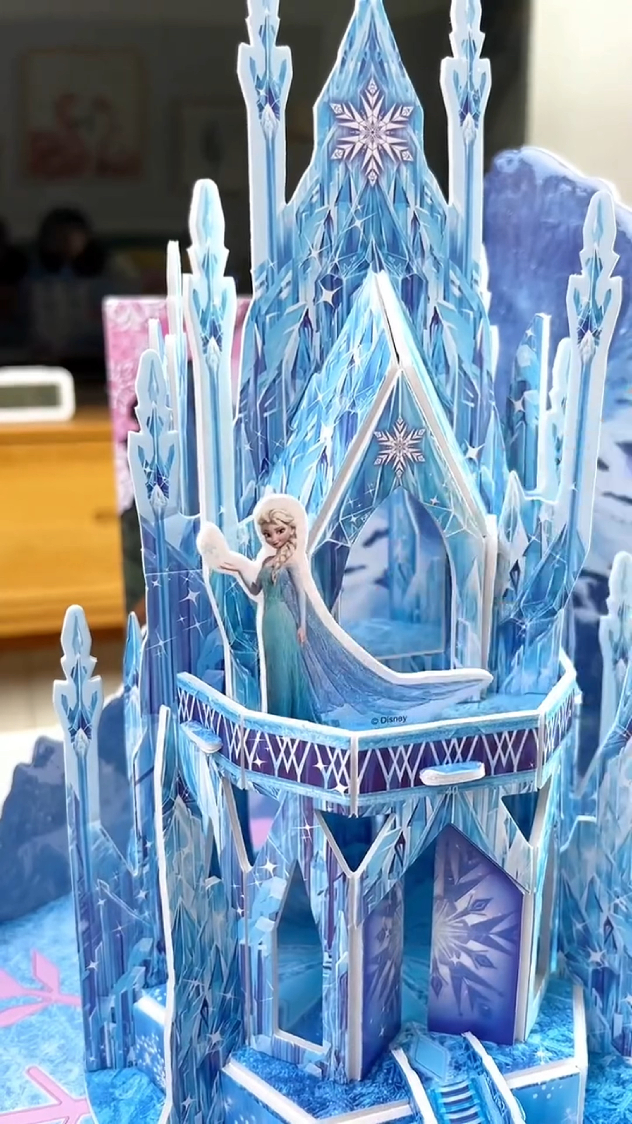 漂亮的冰雪奇缘城堡有没有宝贝喜欢的呀