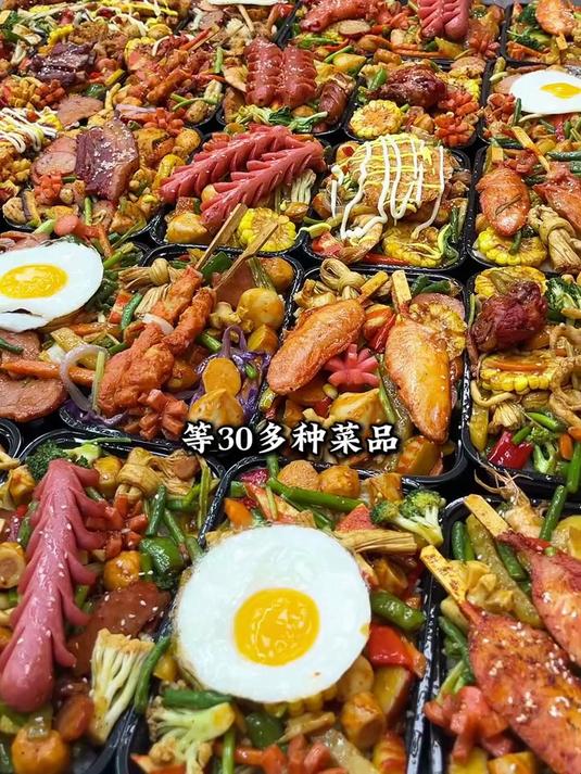 学校食堂档口出餐快的项目,特色干锅焖饭,口味多,出餐快