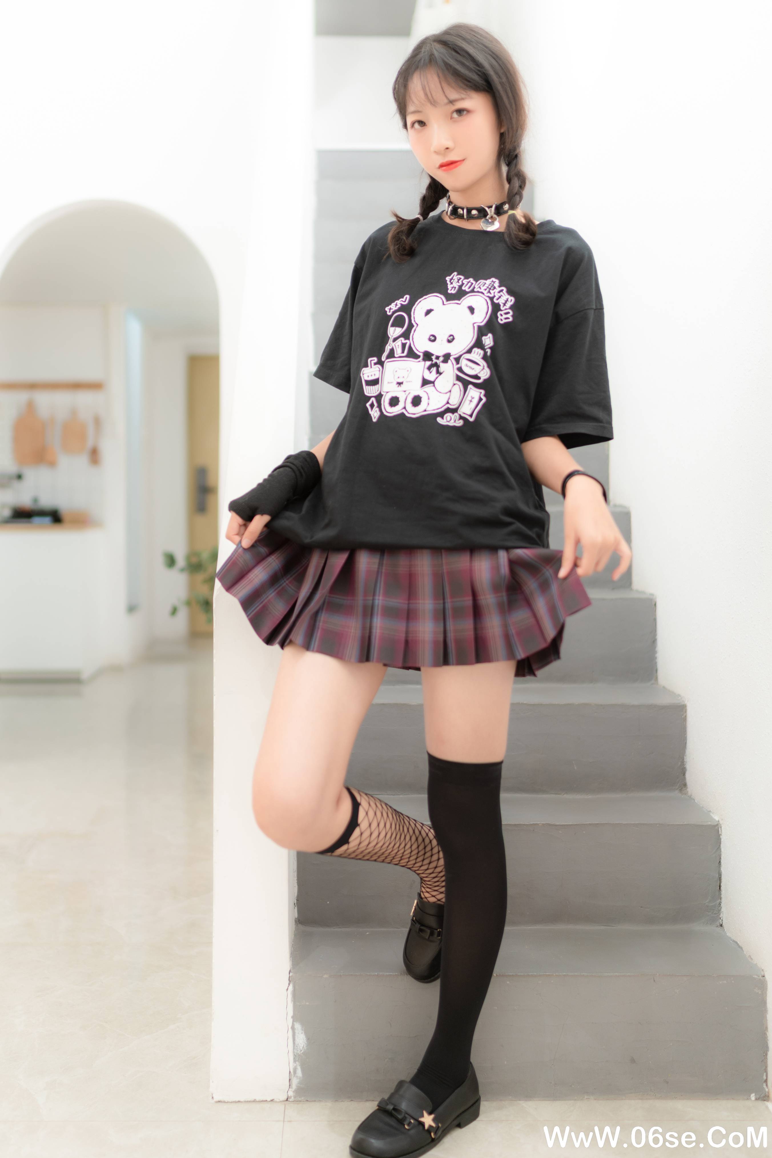图片[3]-西瓜少女 NO.016 –  JK双拼袜 [36P231M]-六色网