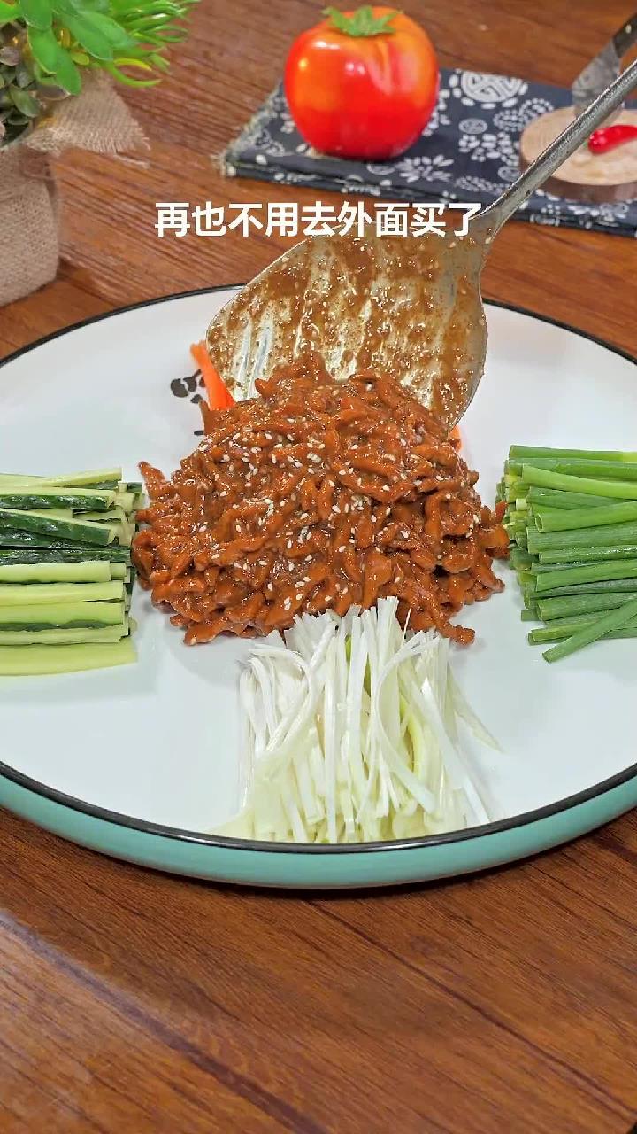 在家做 京酱肉丝简单又方便