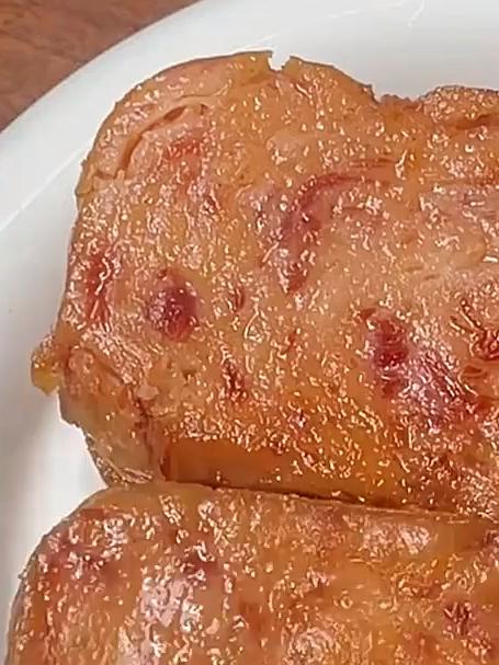 梅林午餐肉罐头来了,直接吃,煎着吃,怎么吃都好吃!