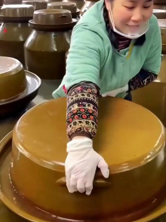 老坛酸菜脆嫩爽口一点点咸一点点酸喜欢吃酸菜鱼的做起来美味哦