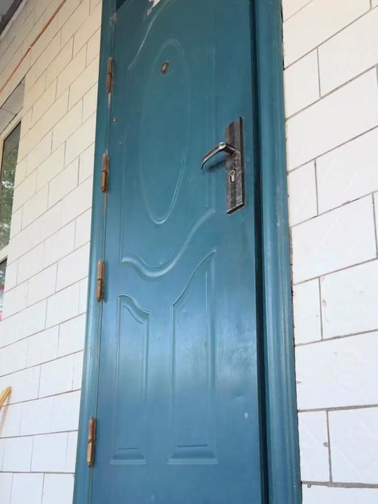 今天在家做爆炒皮带面，皮带面口感浓郁，味道一绝！