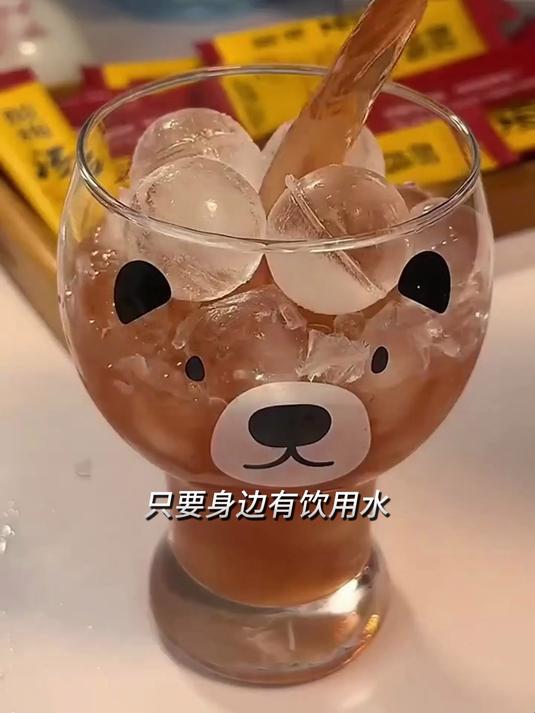 独立包装的酸梅汤太方便了,酸甜爽口,够喝一个夏天了