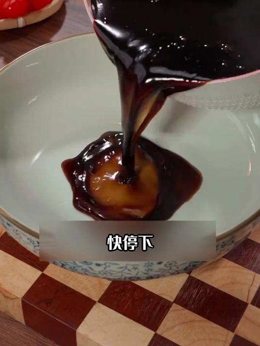香港人秋冬养生,龟苓膏温和降火不寒凉
