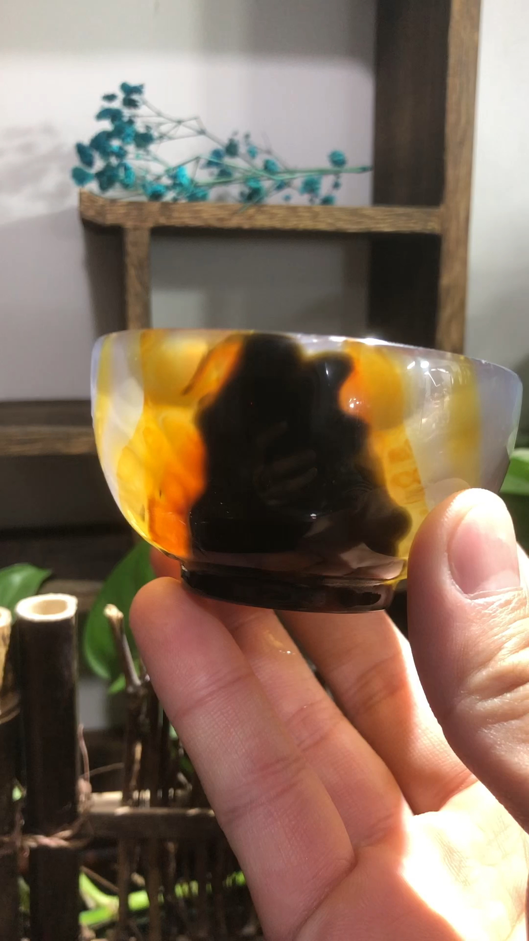 天然高冰起荧光象形玛瑙茶杯 一物两图 小鸡出壳 人物头像 想看更多美货点击关注看直播