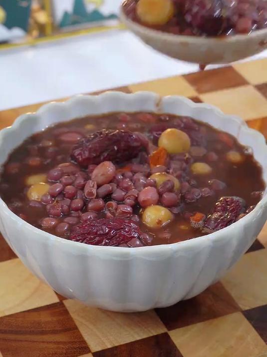 暖心暖胃的红豆八宝粥