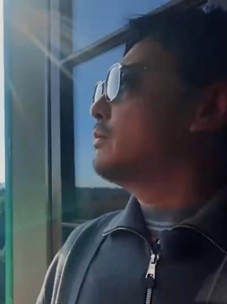 现在就出发:腾哥说英文,像极了我写英语作文的样子