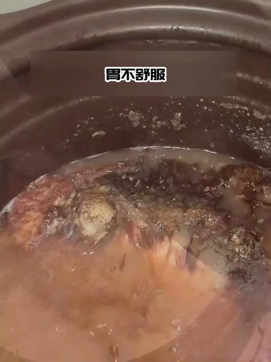 高纤维赤小豆粉葛鲫鱼汤:促进肠道蠕动,养生更通便