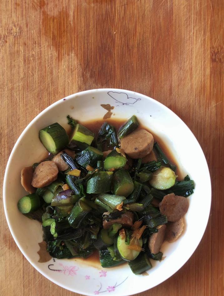 牛肉丸子怎么做,分享一道牛肉丸子炒紫菜苔