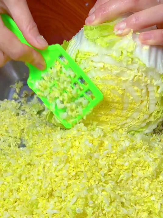 包饺子备菜神器！擦白菜快到离谱，手不酸了效率还高