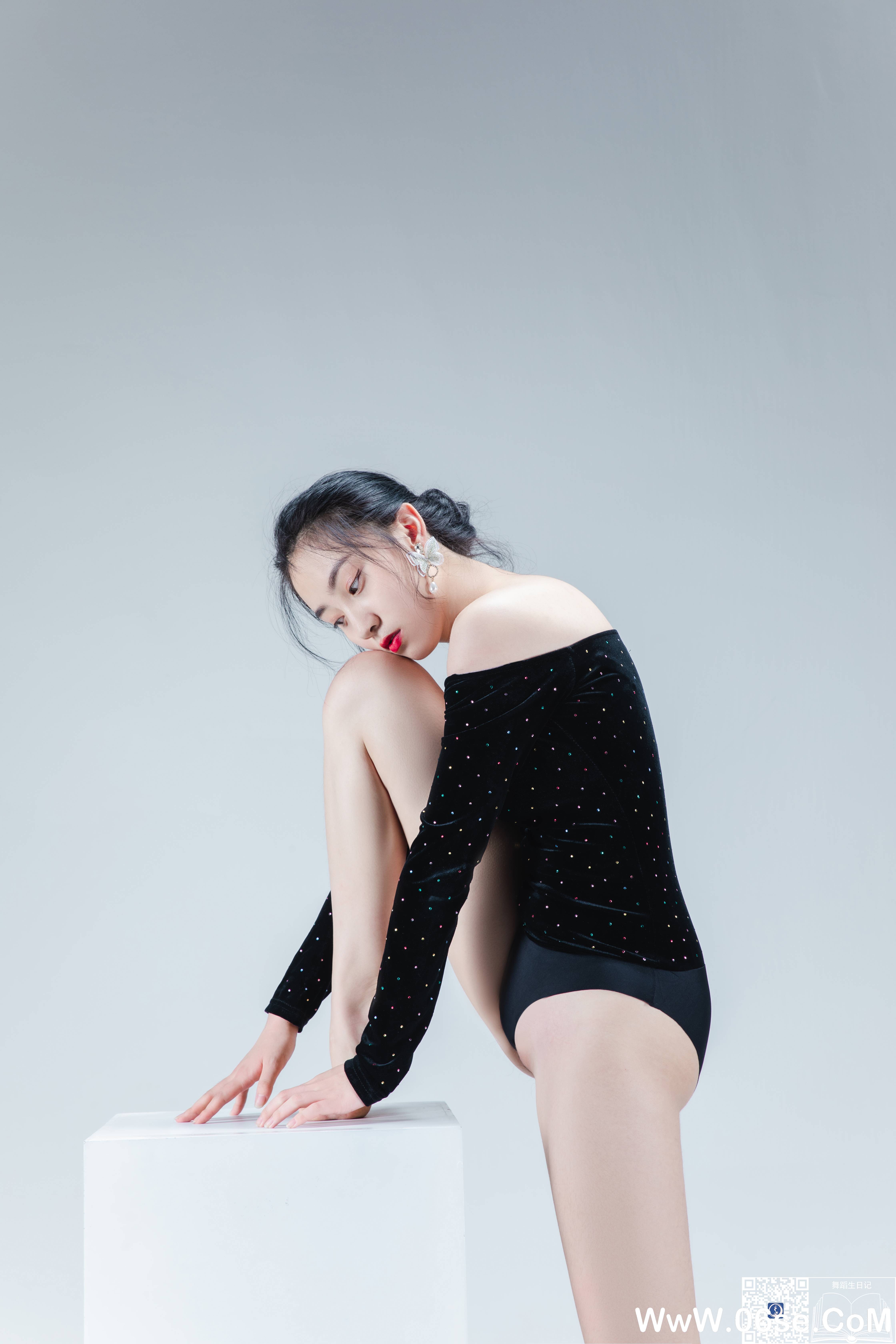 图片[17]-[GALLI嘉丽]舞蹈生日记 015 – 唐可[29P213M]-六色网