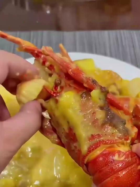 小青龙虾裹芝士烤！拉丝爆香，超诱人