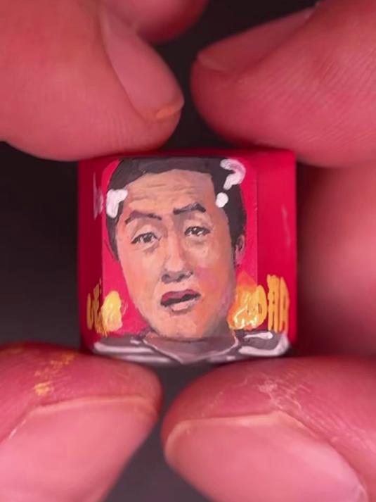 挑战100天画满键盘第六天：饺子导演